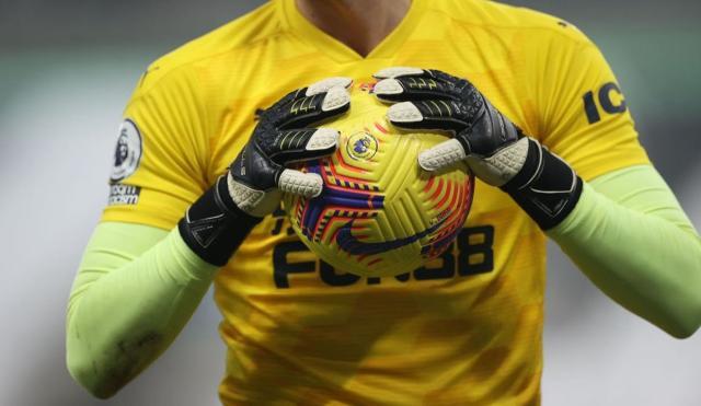 开云体育网址在线登录-持球超时新规观察：严防拖时间，门将面临“围剿”？