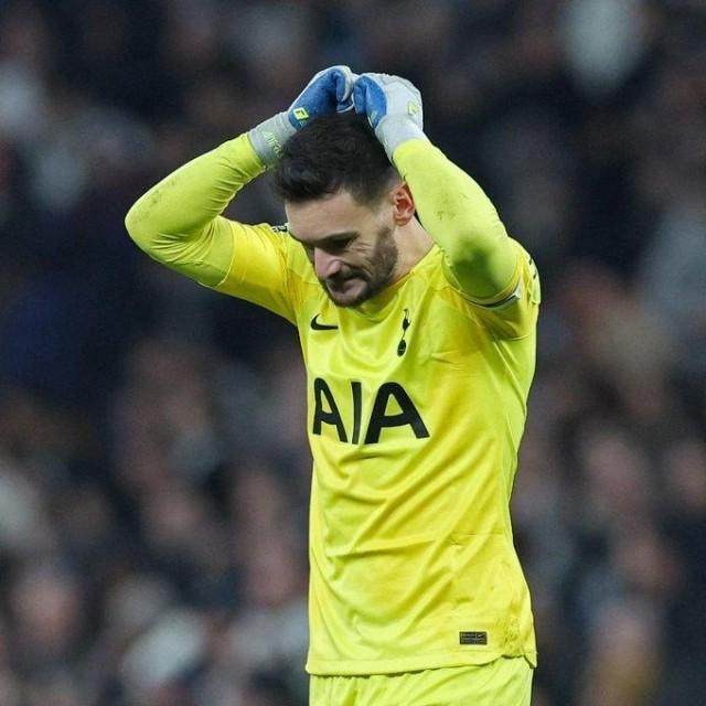 开云体育网址-【早报】巴黎法国杯翻车！如此状态咋踢拜仁？