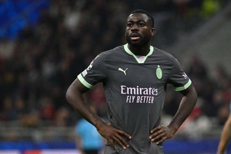 开云体育网址在线登录-白纸黑字想抵赖？米兰追逐巴西B2B中场生变，若签下将威胁福法纳