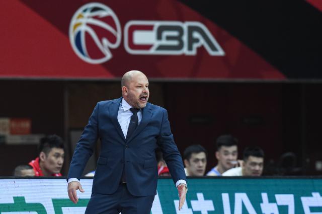 最新开云体育网址入口-核心缺席仍能笑傲同城德比 雅尼斯归来令首钢还魂