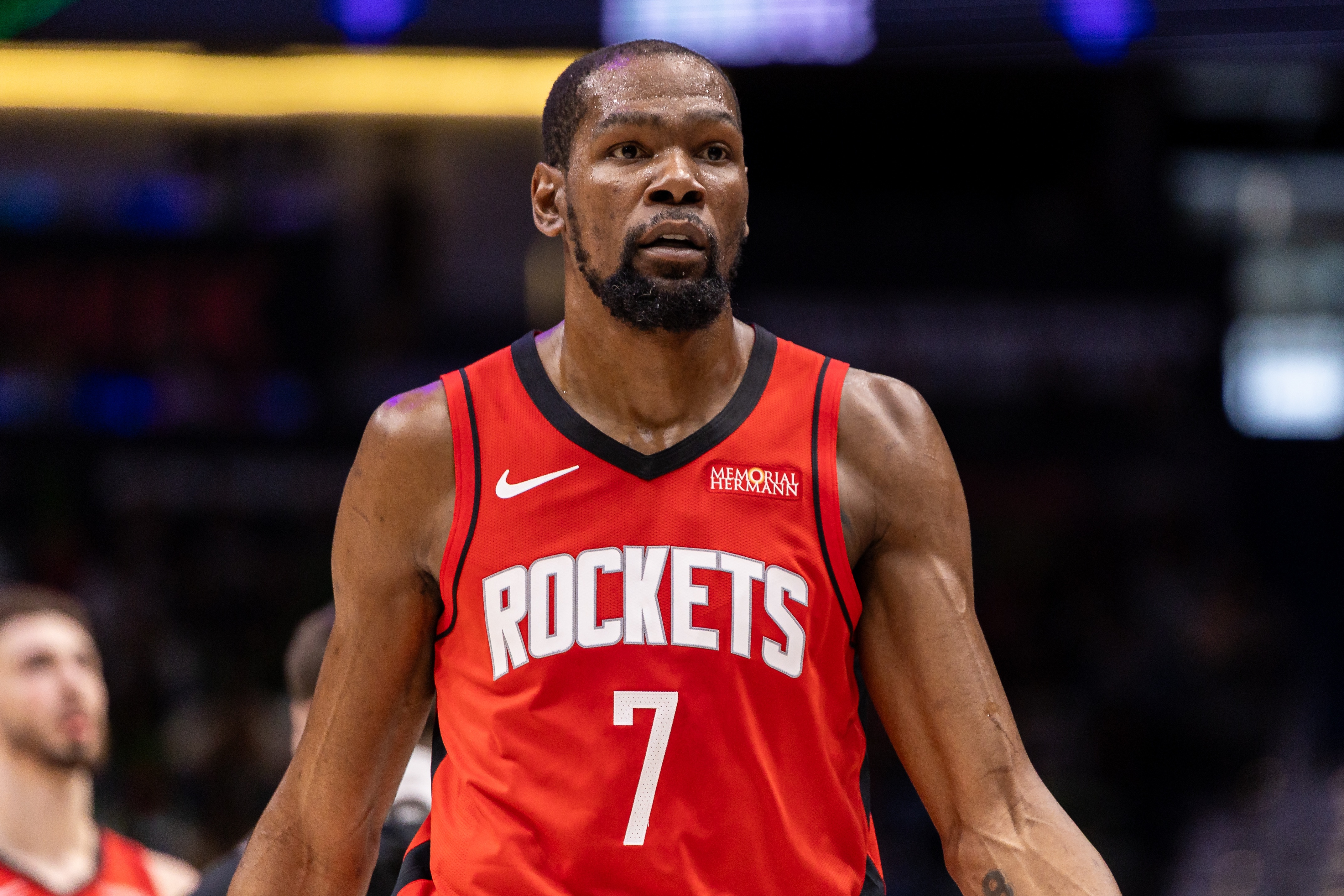 NBA球员收入哪家强?乔丹45亿居首 LBJ压奥胖 科五库六&三少前十